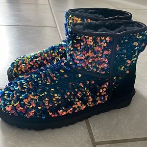 Ugg Stellar Sequin Short Boots Size 8